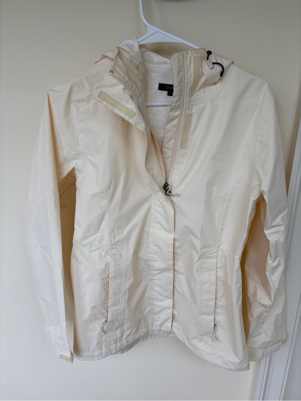 Light Cream Women's Hooded Windbreaker